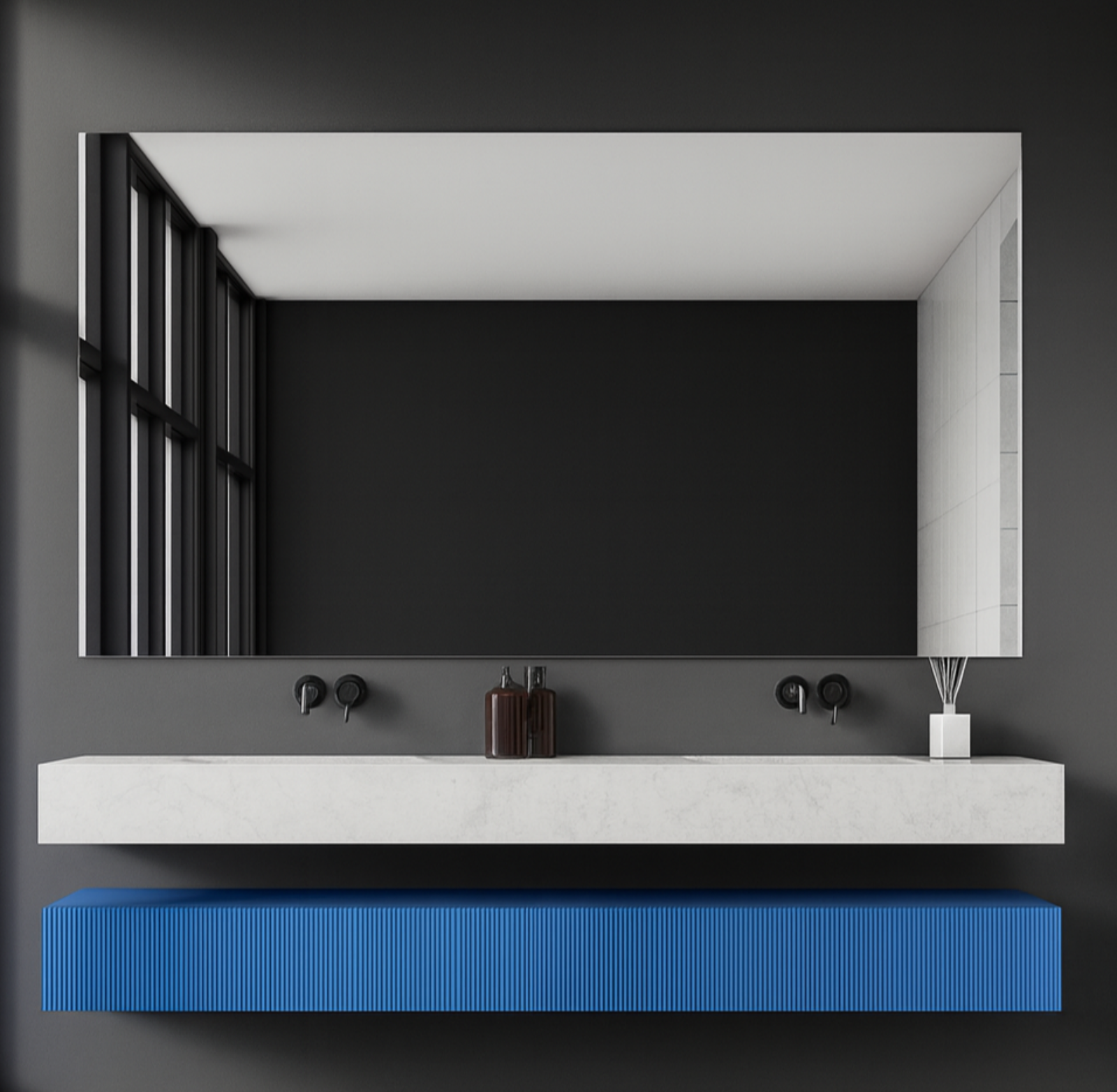 Espejo de baño reversible con estructura de aluminio.